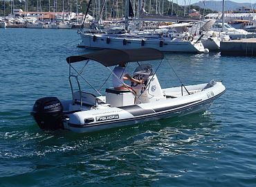 Falcor 22 Rent a Boat Murter 16 Falcor 22 Rent a Boat Murter 16