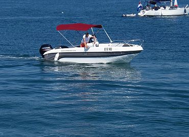 Speedy Evo 590  Rent a Boat Murter 5 Speedy Evo 590  Rent a Boat Murter 5